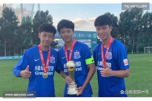 徐皓阳剖析中澳之战:阵型调整成双刃剑 早失球打乱全盘计划 徐皓阳剖析中澳之战:阵型调整成双刃剑 早失球打乱全盘计划